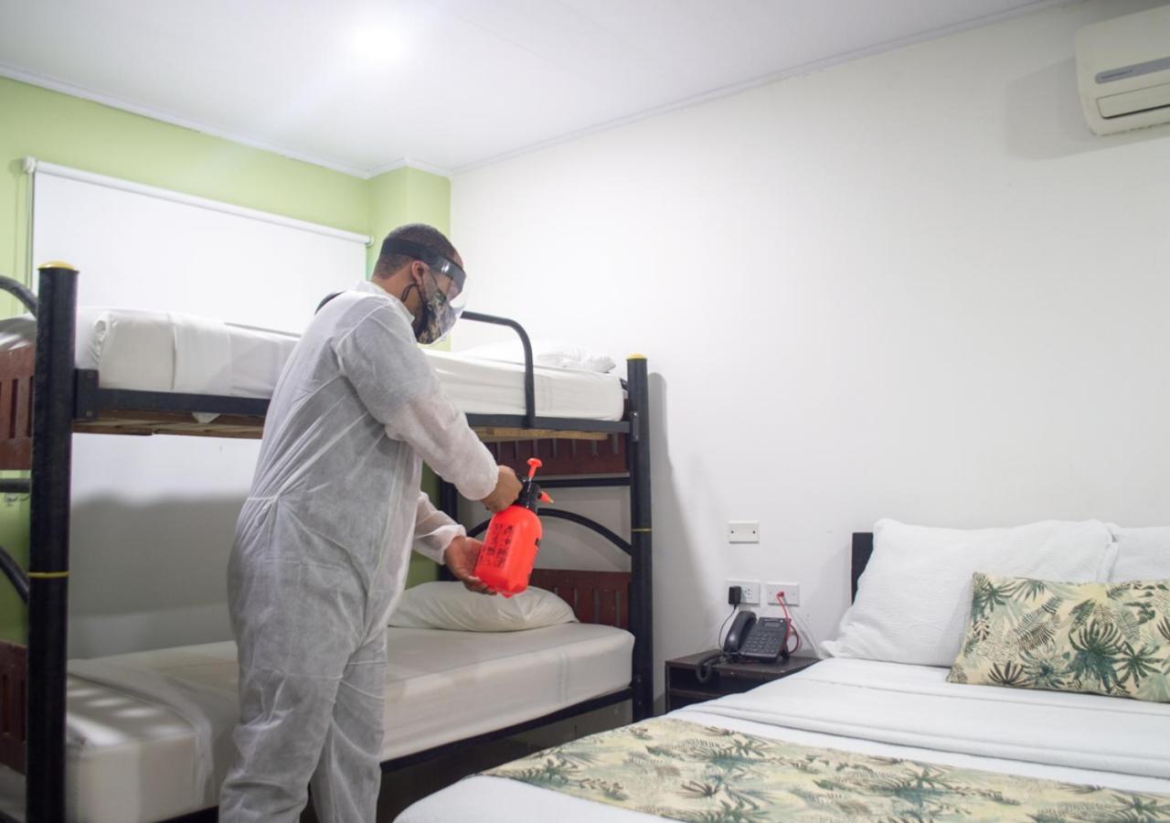 Hotel Marina Suites By Geh Suites Cartagena Exterior photo