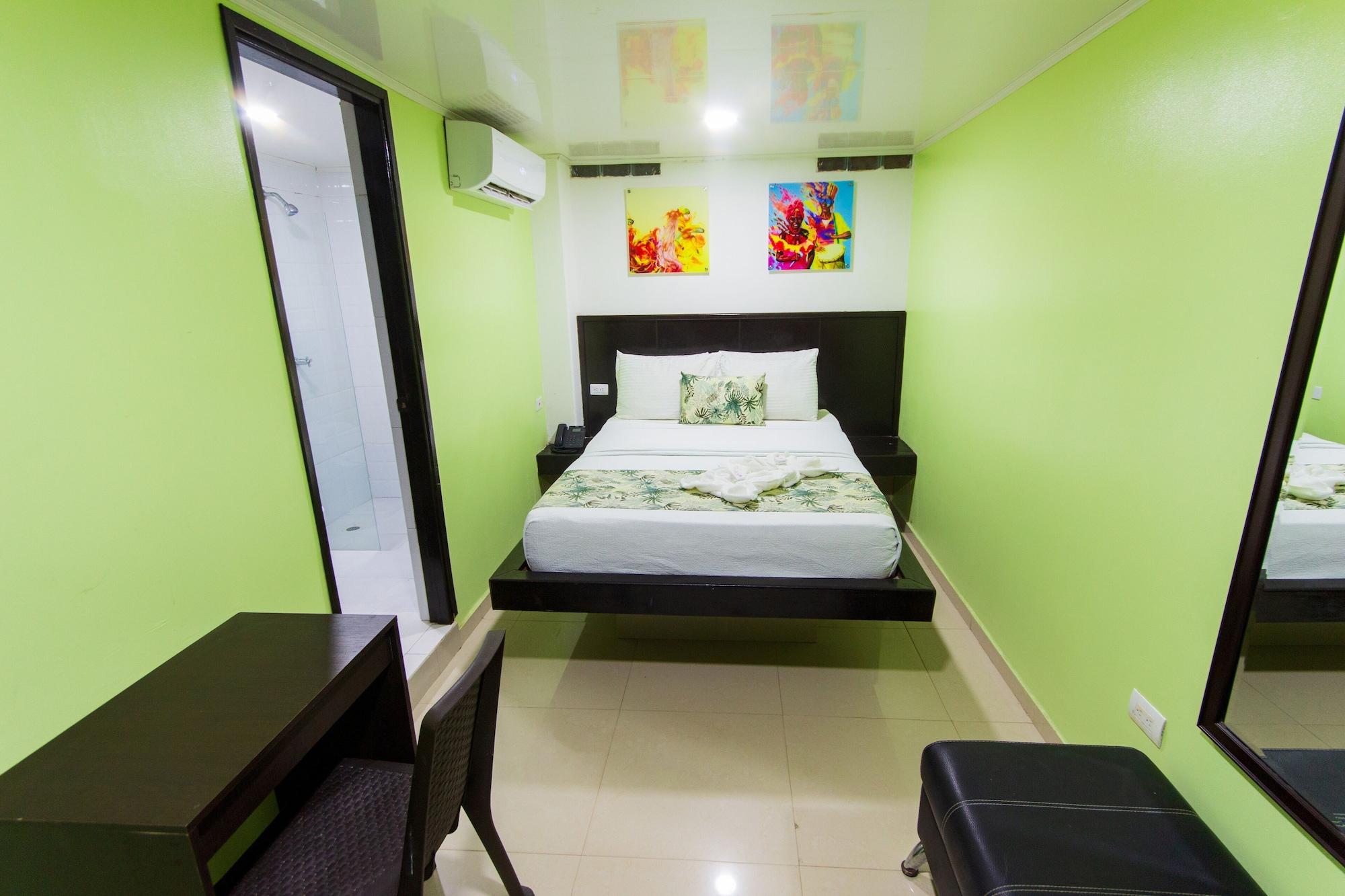 Hotel Marina Suites By Geh Suites Cartagena Exterior photo